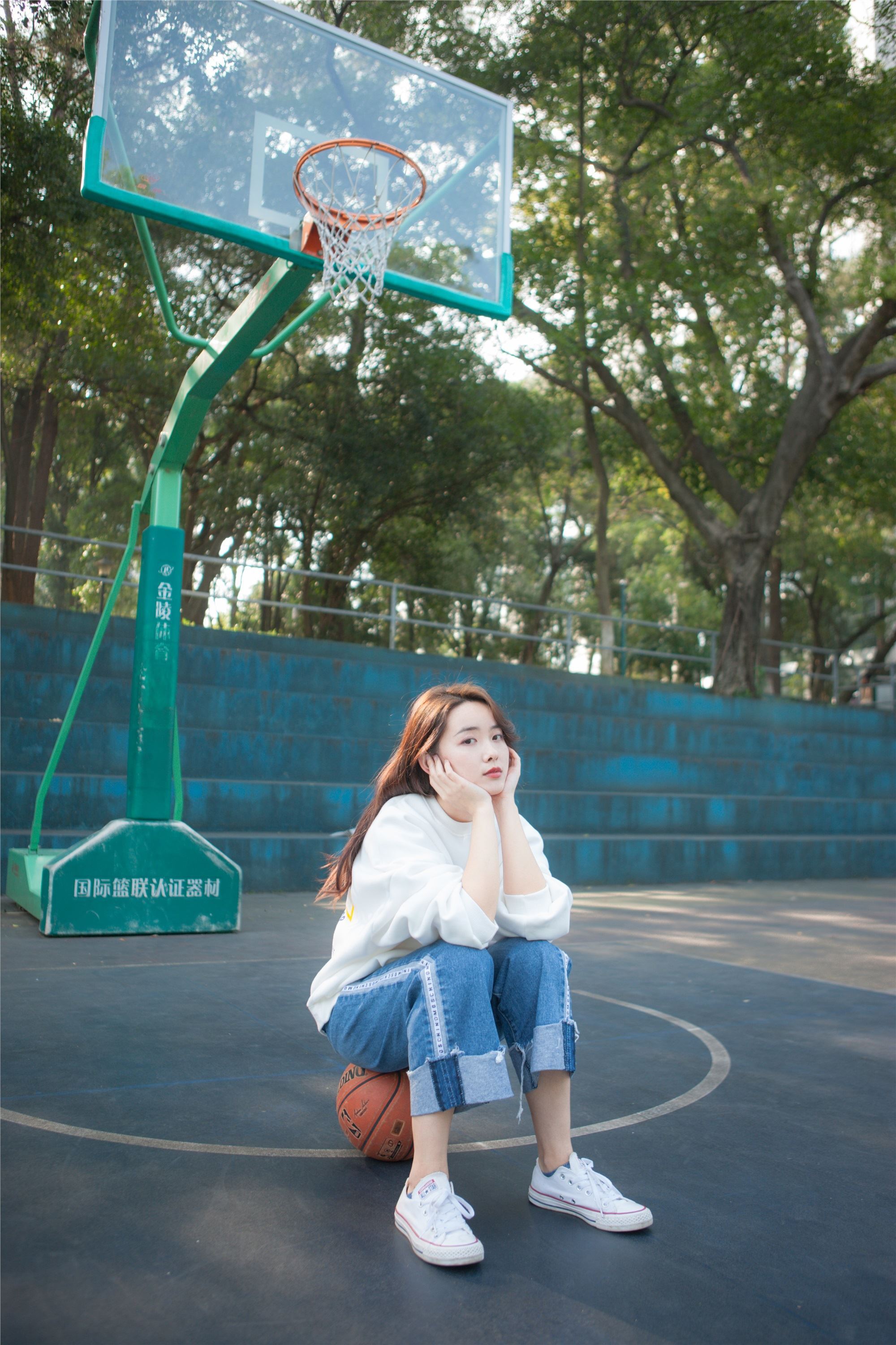 YITUYU艺图语 2021.08.12 晴天 黄子卿